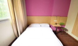 武汉小旅馆爆料视频播放,揭秘住宿行业背后真相